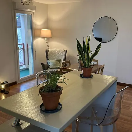 Cosy Avec Parking - Sablon Mety